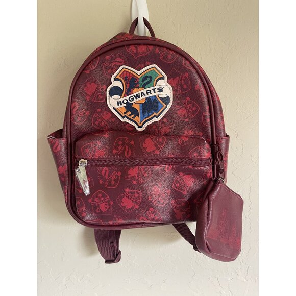 NWOT Disney Hogwarts Faux Leather Mini Backpack Harry Pottery Coin Purse Pouch - Picture 1 of 10